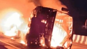 Ινδία: Τουλάχιστον 25 νεκροί από πυρκαγιά σε λεωφορείο