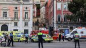 Πορτογαλία: Εθνικό πένθος λόγω του φονικού εκτροχιασμού τελεφερίκ στη Λισαβόνα