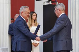 Στη "Φωνή της Φλωρίνης" και στον Σωτήρη Βόσδου το φετινό βραβείο της Ε.Ι.Ε.Τ.