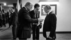 Ουκρανία: Ο Τραμπ σκέφτεται να απειλήσει με αποστολή πυραύλων Τόμαχοκ τον Πούτιν αν δεν τερματιστεί ο πόλεμος