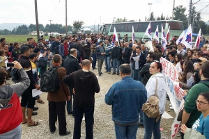 Βοήθεια στους πρόσφυγες από το ΠΑΜΕ