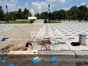 Θεσσαλονίκη: Αιματηρό επεισόδιο μεταξύ αλλοδαπών στο άγαλμα Βενιζέλου (vid &amp; pics)