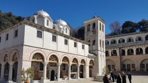 Σπάνιο κλεμμένο ιστορικό κειμήλιο του 10ου αιώνα επιστρέφει στην Ι.Μ. Εικοσιφοίνισσας