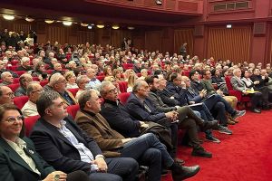 Ο Ντέμοκρατ και από την Θεσσαλονίκη έδειξε πως η Πολιτική μπορεί να επιστρέψει και η Δημοκρατία να γίνει ξανά ισχυρή