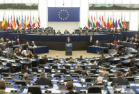 Ευρωβουλή: Καταδικάζει τις εσωτερικές εξελίξεις στην Τουρκία