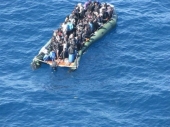 Τεράστια επιχείρηση στην Ιταλία για τη διάσωση εκατοντάδων μεταναστών