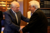 Παυλόπουλος: Σωστή η επιβολή κυρώσεων σε όσους δεν δείχνουν αλληλεγγύη στο προσφυγικό