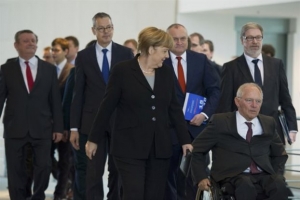 Οι «σοφοί» του Βερολίνου απαιτούν μεταρρυθμίσεις