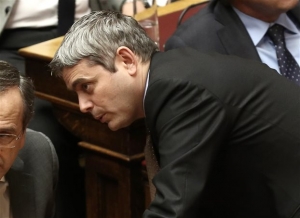 Βολές κατά Τσίπρα από τη ΝΔ για τη συνέχιση της συνεργασίας με τον ΟΟΣΑ