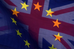 ΕΕ: Η προσωρινή συμφωνία για το Brexit δεν είναι νομικά δεσμευτική