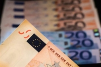 Δόθηκαν σε δήμους και περιφέρειες πιστώσεις €218.241.824,18