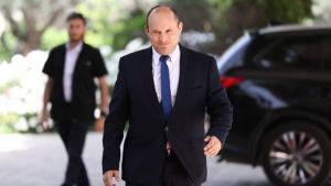 Ναφτάλι Μπένετ: Ο πολιτικός – με τις ακραίες θέσεις – που απειλεί να εκθρονίσει τον Νετανιάχου