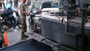 Θεσσαλονίκη: Εργασίες ασφαλτόστρωσης στην οδό Καραολή και Δημητρίου