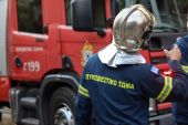 Θεσσαλονίκη: Φωτιά σε εξωτερικό χώρο εταιρείας στη Σίνδο – Επί τόπου η Πυροσβεστική