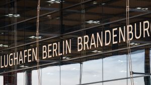 Γερμανία: Προβλήματα στις πτήσεις από και προς το Βερολίνο λόγω ανίχνευσης drone
