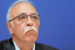 Κουίζ για ...προχωρημένους υπουργούς Αμυνας
