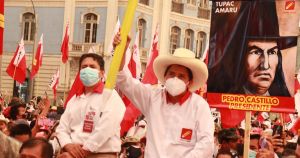 Περού: Η πρόεδρος Μπολουάρτε δηλώνει πρόθυμη να συζητήσει για πρόωρες εκλογές