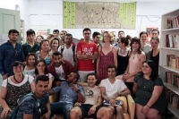 Κυριακάτικο σχολείο για όλους τους μετανάστες