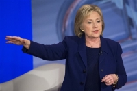 Αυτός, αυτή και οι βιομηχανίες όπλων