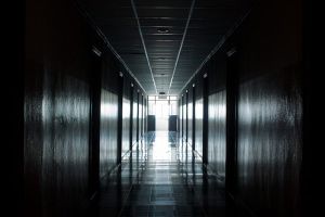 Η εταιρεία με τα διεθνή συνέδρια και στα σπαστά ελληνικά