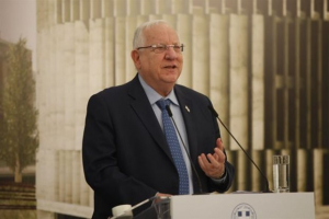Επίτιμος διδάκτορας του πανεπιστημίου Πειραιώς ο Ρίβλιν