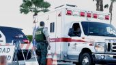 ΗΠΑ: Στρατιωτικό αεροσκάφος έπεσε σε αυλή σπιτιού στο Τέξας – Στο νοσοκομείο οι δύο πιλότοι (vids&amp;pics)