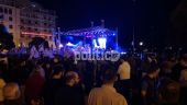Θεσσαλονίκη: Η αστυνομία ζητάει από τους διοργανωτές να σταματήσουν την συναυλία – Προσπάθειες για παράταση μέχρι της 01:00