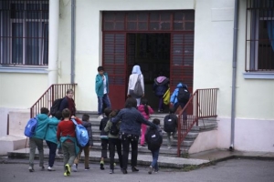 Τηλεοπτικό σποτ για την ένταξη των προσφυγόπουλων στα σχολεία
