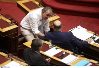 Αντιδράσεις για την τροπολογία που αλλάζει τις επιτροπές ασύλου