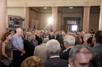 Βουλή: Ο Ανδρέας Παπανδρέου τους «ένωσε»