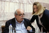 «Ψαλίδι» στα προνόμια πρώην πρωθυπουργών-προέδρων της Βουλής