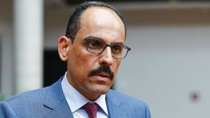 Προκαλεί ο Καλίν: «Δε θα επιτρέψουμε καμία δημιουργία απειλής από τα νησιά προς την Τουρκία»