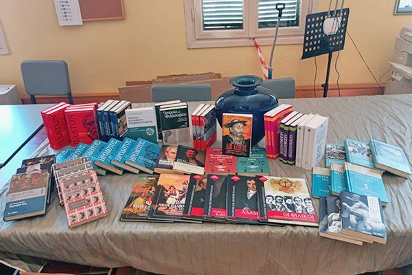 «Το Βήμα» προσέφερε 200 τίτλους βιβλίων στο 2ο Πειραματικό Γυμνάσιο Κιλκίς