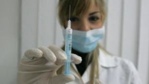 ΗΠΑ: Οι περισσότερες αμερικανικές πολιτείες αναμένεται να εμβολιάσουν τους υγειονομικούς μέσα σε 3 εβδομάδες