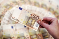 Σήμερα καταβάλλεται το Κοινωνικό Εισόδημα Αλληλεγγύης