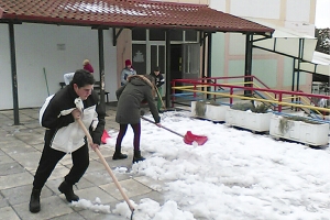Οι πρόσκοποι παραδίδουν μαθήματα υπευθυνότητας