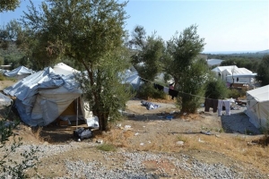 Μπαλάφας: Πλωτά μέσα για τη φιλοξενία προσφύγων