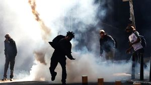 Βολιβία: Μαζική διαδήλωση στη Λα Πας κατά της κατάργησης της επιδότησης καυσίμων