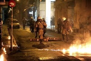 Εξάρχεια: Επεισόδια μικρής έντασης