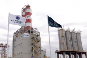 Εξι οι τραυματίες από τη φωτιά στα διυλιστήρια Ασπροπύργου κατά τη συντήρηση δεξαμενής