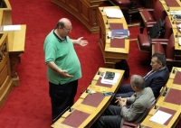 Να παραιτηθούν από τον ΣΥΡΙΖΑ όσοι διαφώνησαν ζητά ο Νίκος Φίλης