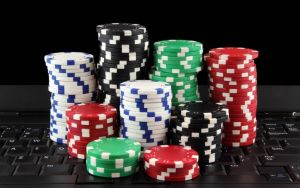 Θεσσαλονίκη: Κατήγγειλε πως τον λήστεψαν για να δικαιολογήσει τα 1.800 ευρώ που έχασε σε τζόγο