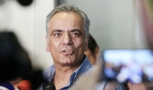 Σκουρλέτης: Υστερική πατριδοκαπηλία οπλίζει ακροδεξιούς τραμπούκους