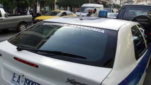 Θεσσαλονίκη: Βίντεο ντοκουμέντο από απόπειρα ληστείας σε ψιλικατζίδικο υπό την απειλή όπλου