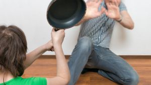 Κακοποίηση: Ο δε ανήρ να φοβήται την γυνή