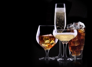 Απειλεί 30.000 εργασίας η φορολογία στα ποτά