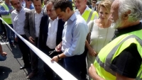 «Λεφτά υπάρχουν» α λα ΣΥΡΙΖΑ