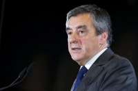 Αντίθετος στην υποδοχή περισσότερων προσφύγων ο Φιγιόν