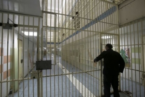 Στο μικροσκόπιο ο πόλεμος συμμοριών