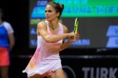 Γραμματικοπούλου - Σαβίλ 0-2: Αποκλείστηκε η Βαλεντίνη στην ιστορική πρεμιέρα της στο Roland Garros